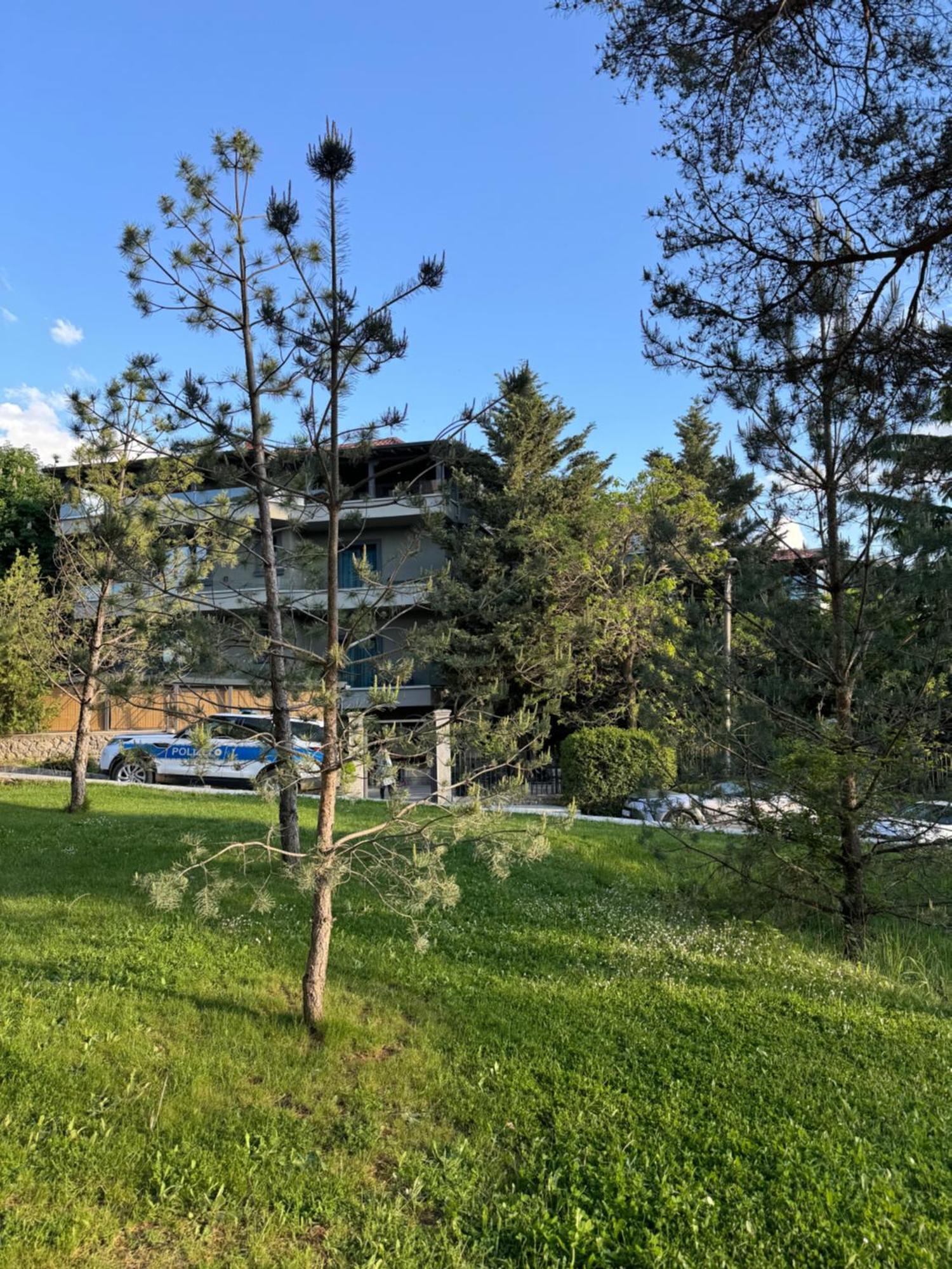 Dim'S Hotel & Restaurant Korça Exteriör bild
